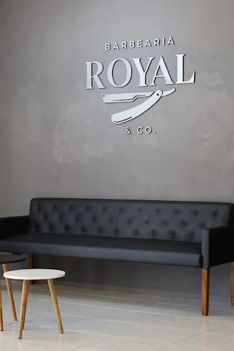 Espa&ccedil;o de espera com logo